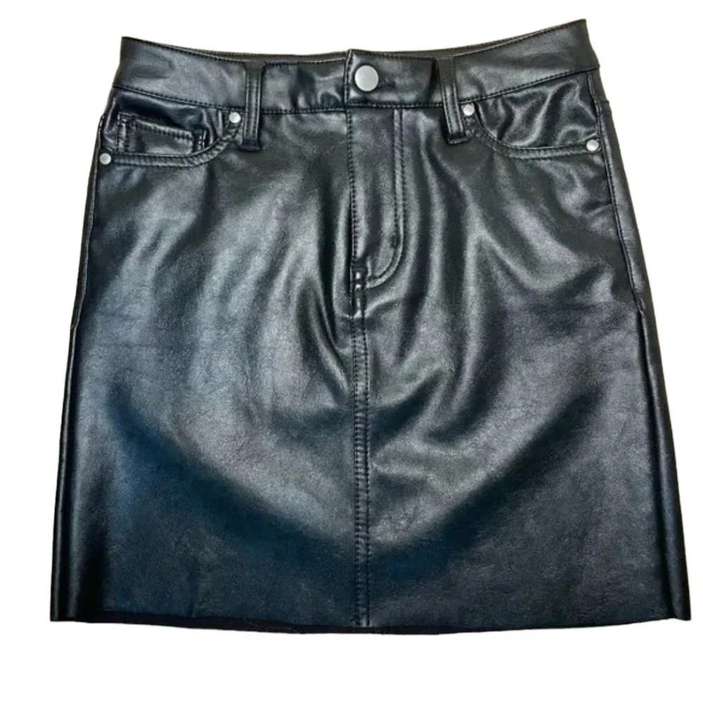 NORDSTROM Love Fire Black Faux Leather Mini Skirt - size 25